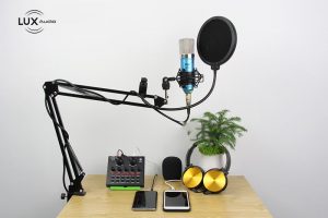 [Tư vấn] Có nên mua bộ âm thanh livestream giá rẻ không?