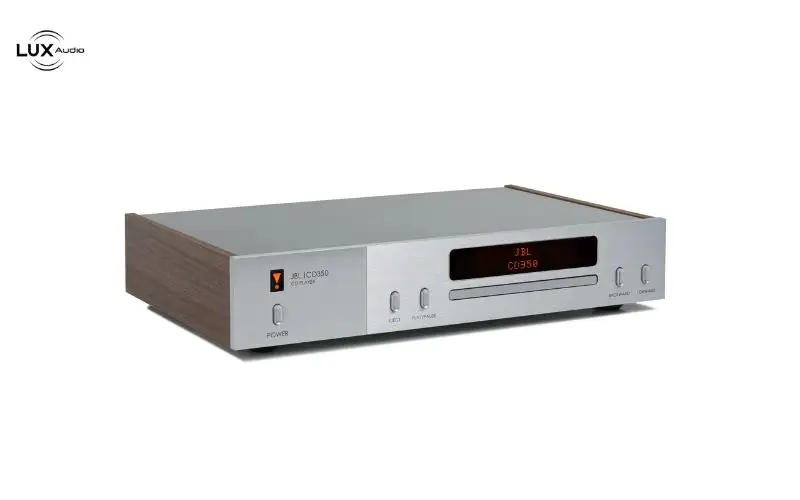 Đầu CD phù hợp với phòng nghe Hi-Fi, phòng khách gia đình, showroom, phòng giải trí và các không gian thưởng thức âm nhạc chuyên sâu.