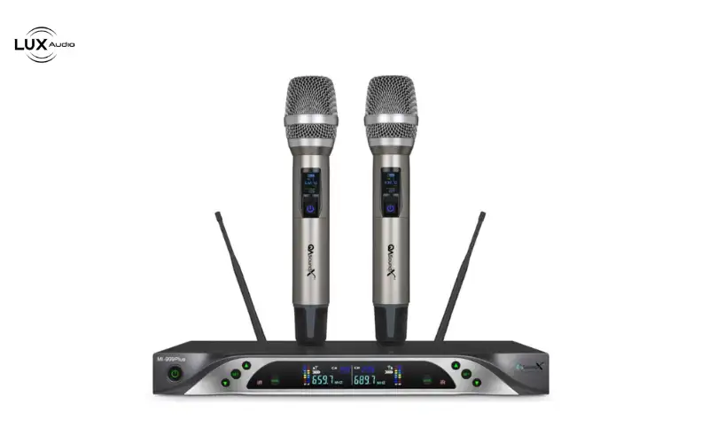 Dải tần đáp ứng rộng và bắt giọng rõĐộ nhạy cao cho cảm giác hát nhẹ Công nghệ thu âm ổn định Băng tần hoạt động ổn định Phạm vi hoạt động linh hoạt Kết nối tương thích với dàn karaoke Chất liệu thân micro chắc chắn Phụ kiện đi kèm